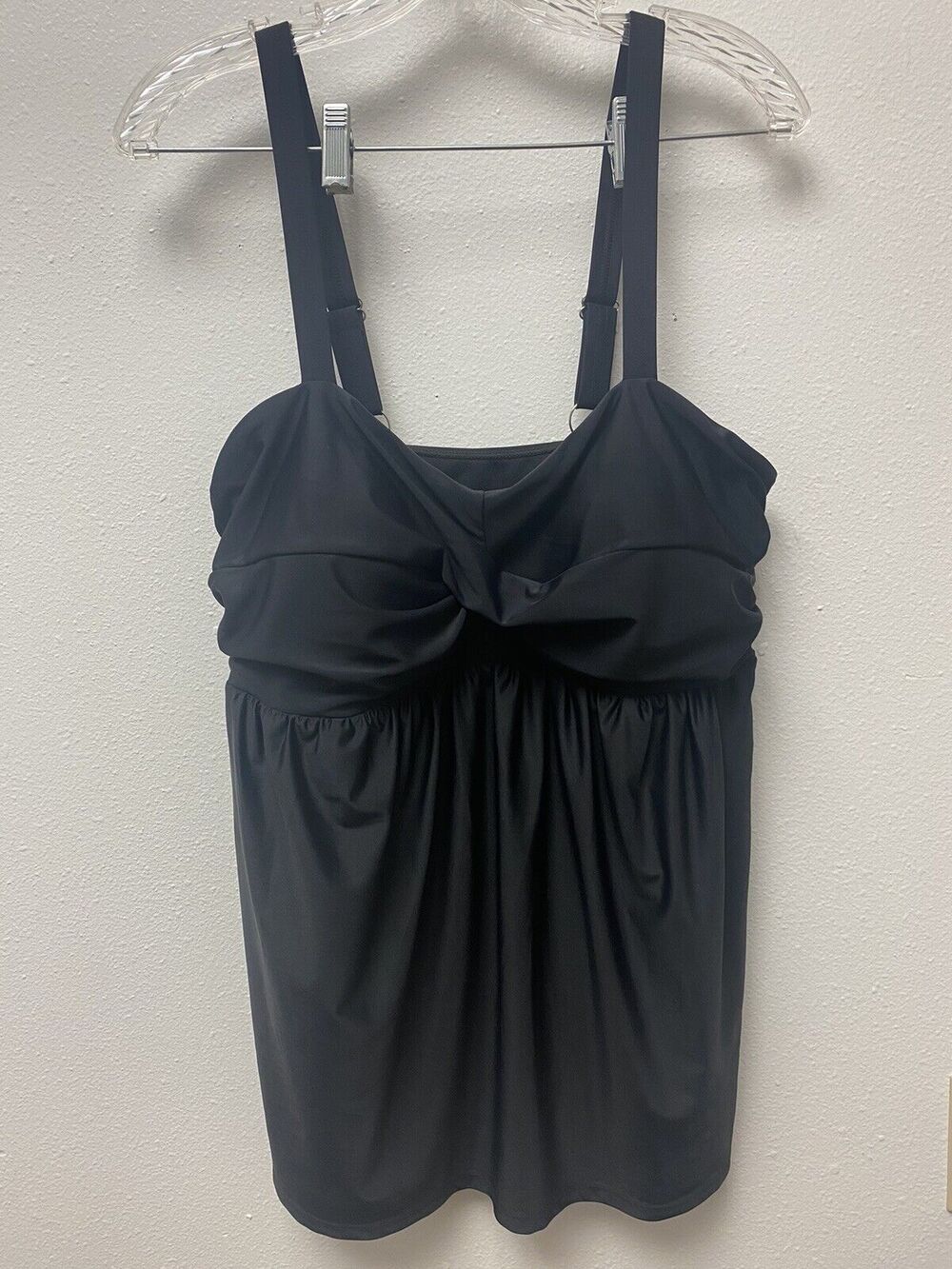 Unbranded Black Swimming Top Plus Size 2XL Padded Pleated NWOT